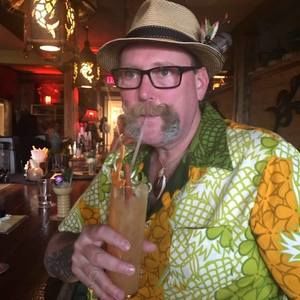 Meet your Posher, Howard